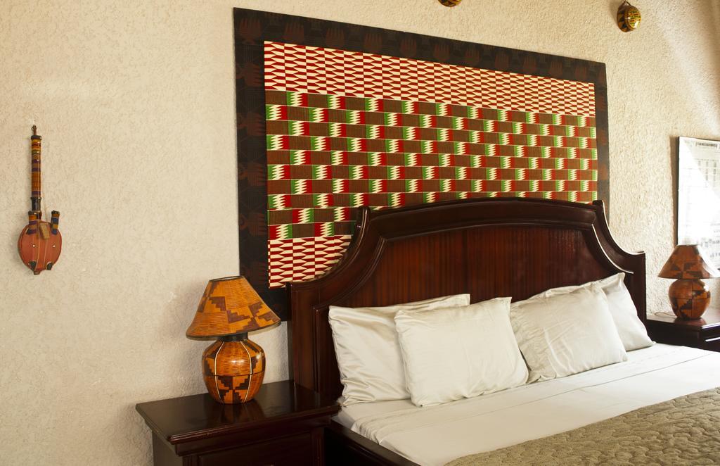 Four Villages Inn Kumasi Exterior foto